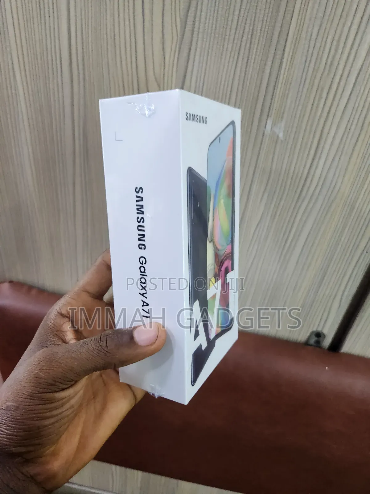 New Samsung Galaxy A71 128 GB
