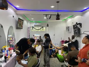 Fully Equipped Unisex Beauty Salon for Sale