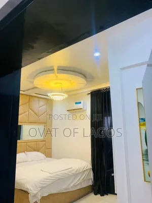 Furnished 2bdrm Apartment in Admiralty Way, Lekki Phase 1 for rent