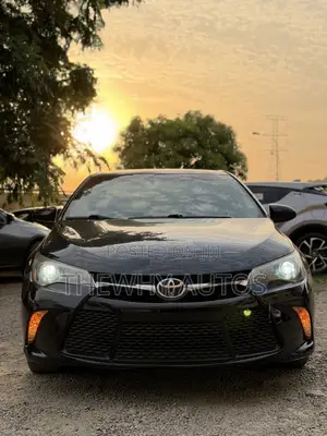 Toyota Camry SE 4dr Sedan (2.5L 4cyl 6A) 2016 Black