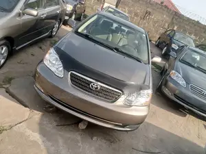 Toyota Corolla LE 2006
