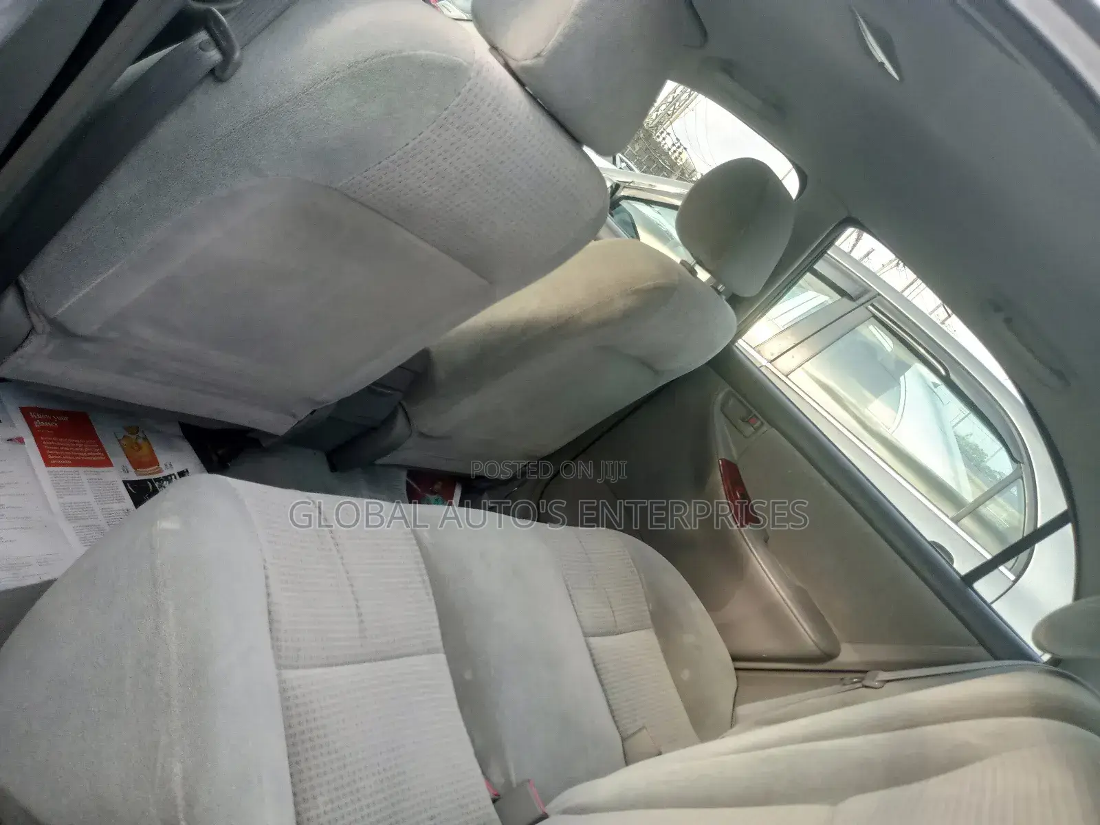 Toyota Corolla LE 2006