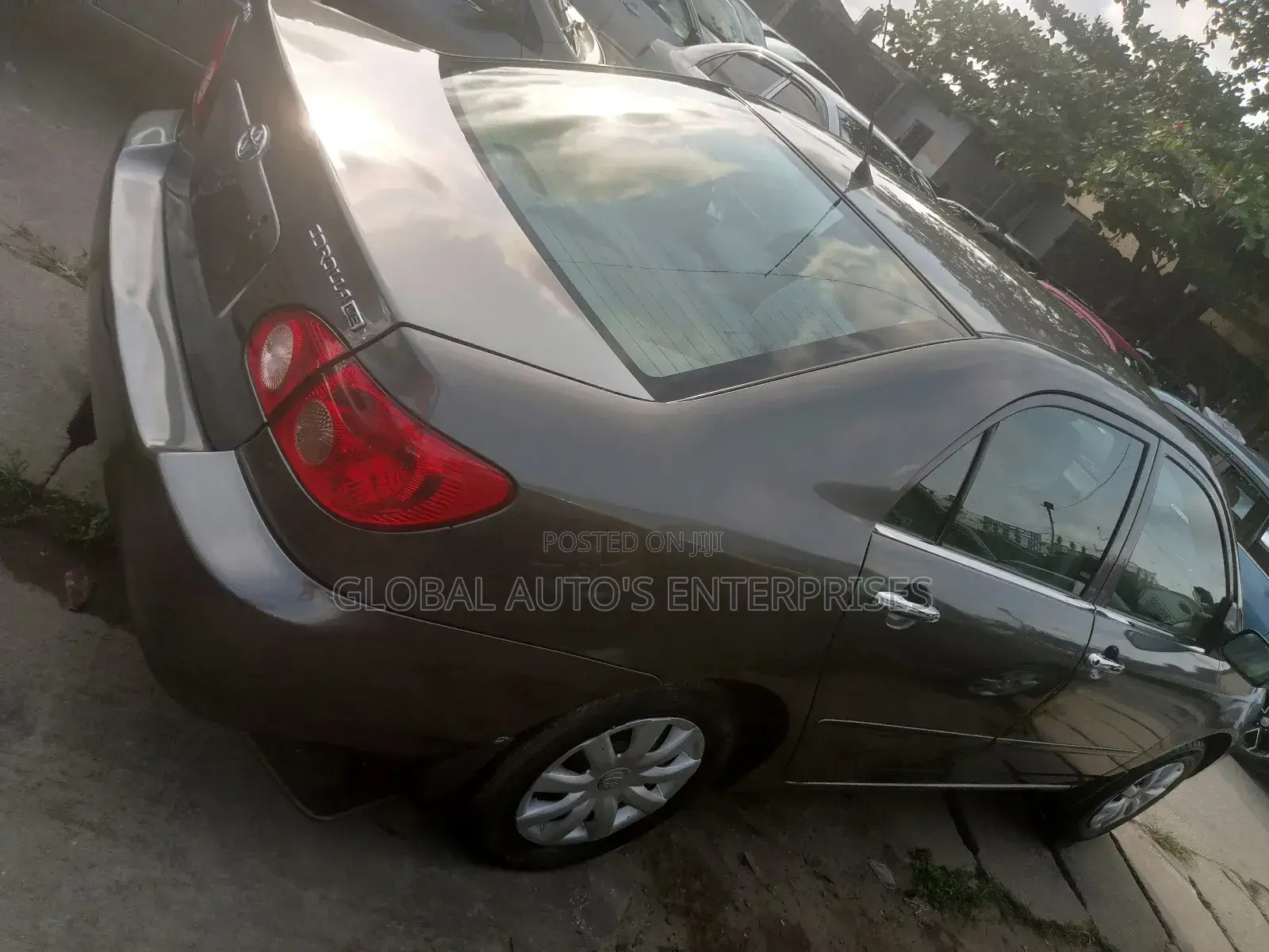 Toyota Corolla LE 2006