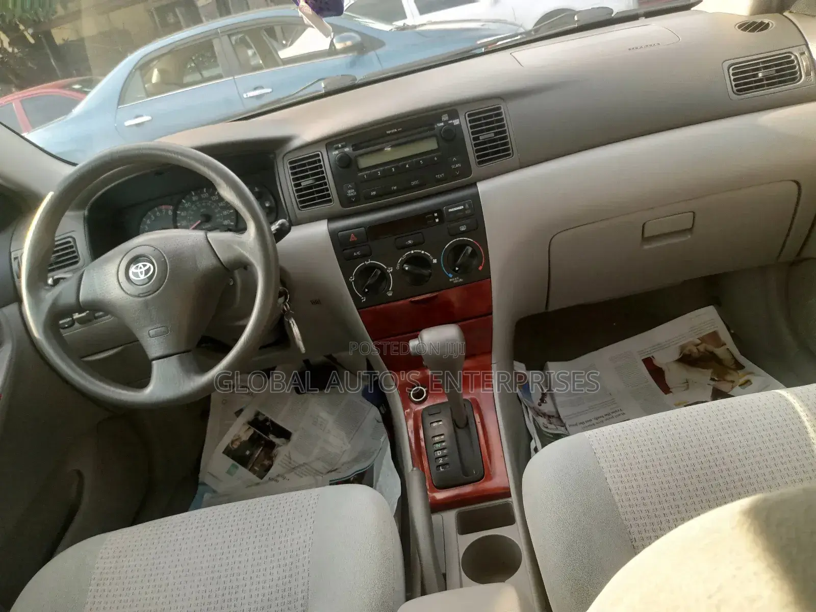 Toyota Corolla LE 2006