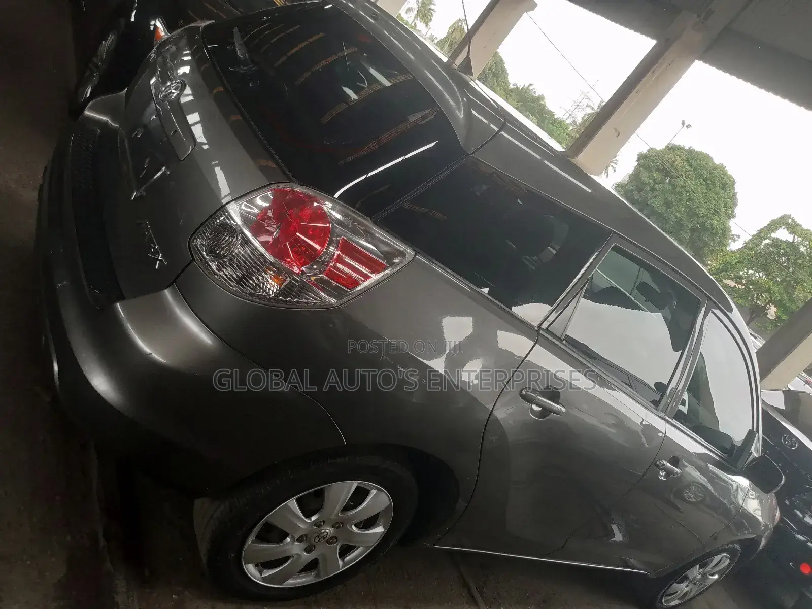 Toyota Corolla LE 2007