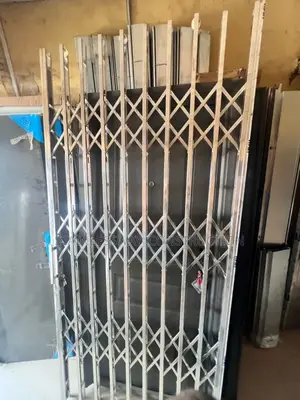 Stainless Collapsible Doir