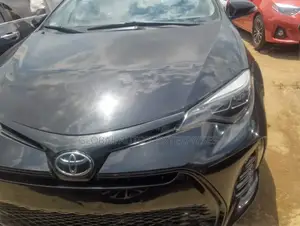 Toyota Corolla LE Eco (1.8L 4cyl 2A) 2019 Black