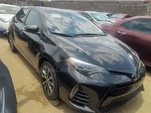 Toyota Corolla LE Eco (1.8L 4cyl 2A) 2019 Black