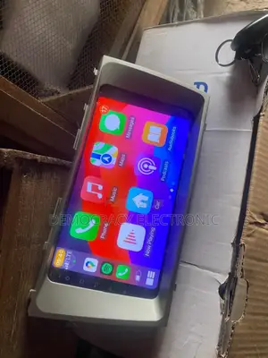 Toyota Camry 2010 Apple Carplay Screen