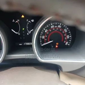 Toyota Highlander Limited 2010 Gold