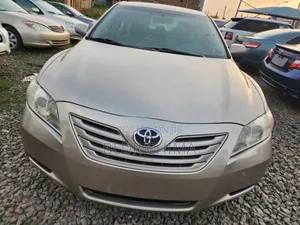 Toyota Camry 2008 Gold