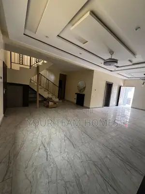 4bdrm Duplex in Kado for sale