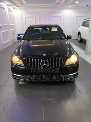 Mercedes-Benz C250 2013 Black