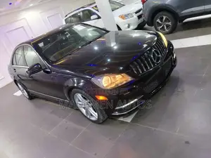 Mercedes-Benz C250 2013 Black