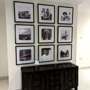 Art Crafted B/White Digi Wallart
