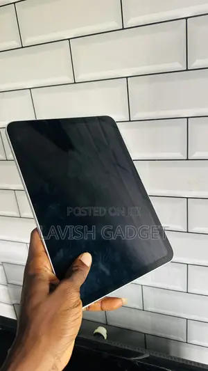 Apple iPad 10.2 (2020) 64 GB Gray