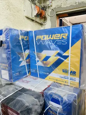 240ah/12v Power Waves Solar Battery