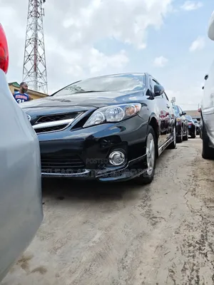 Toyota Corolla S 4dr Sedan (1.8L 4cyl 4A) 2012 Black