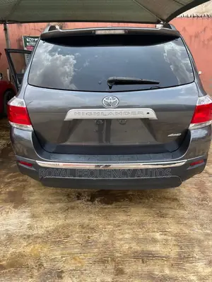Toyota Highlander 2010 Gray