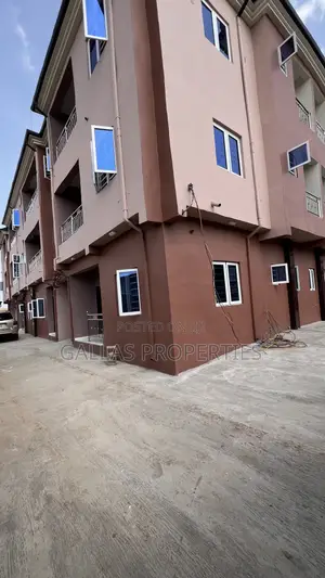 Mini Flat in Yakoyo/Alagbole for rent