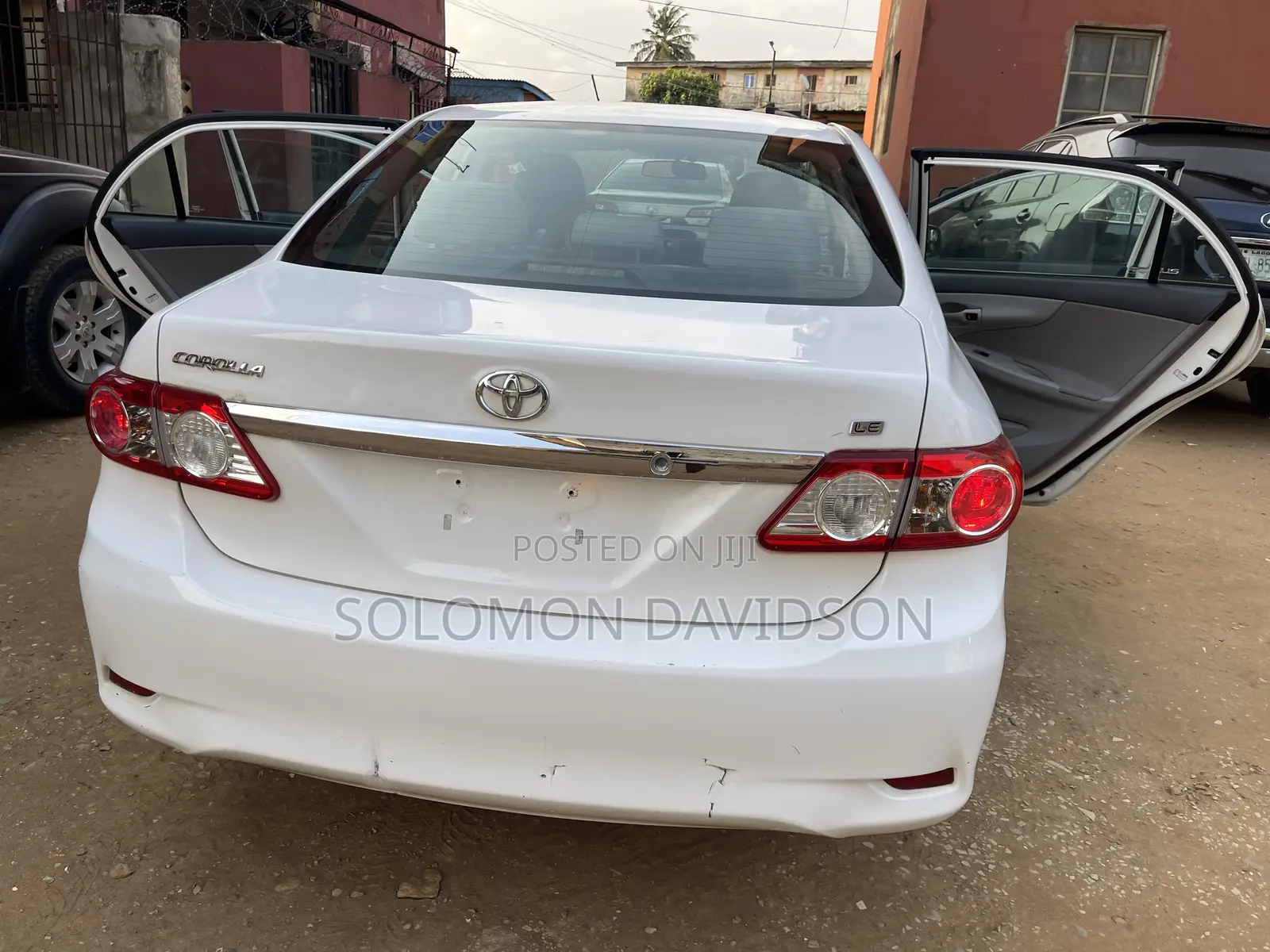 Toyota Corolla 2012 White