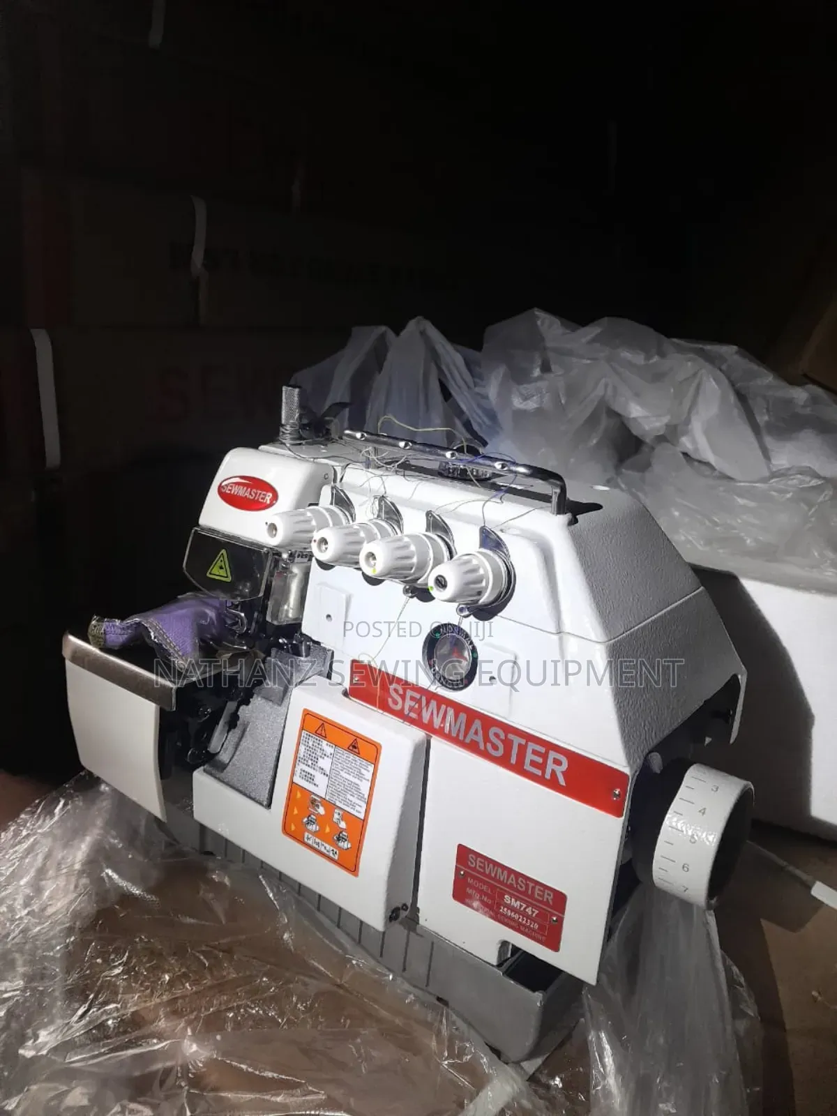 Four Threads Two Lion Direct Drive Weaving Machine