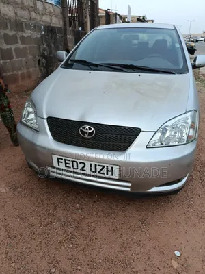 Toyota Corolla Sedan 2004 Silver
