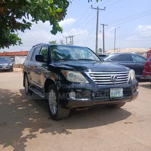 Lexus LX 570 2009 Black