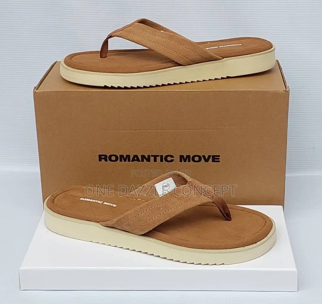 Romantic Move Slippers