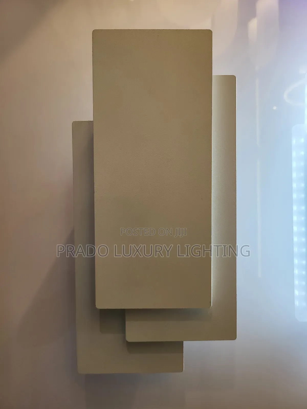 Wall Bracket Indoors