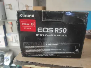 Canon R50 Camers