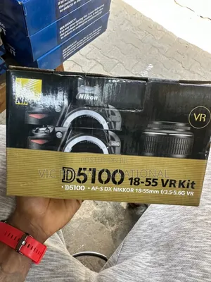 Nikon D5100 Camera