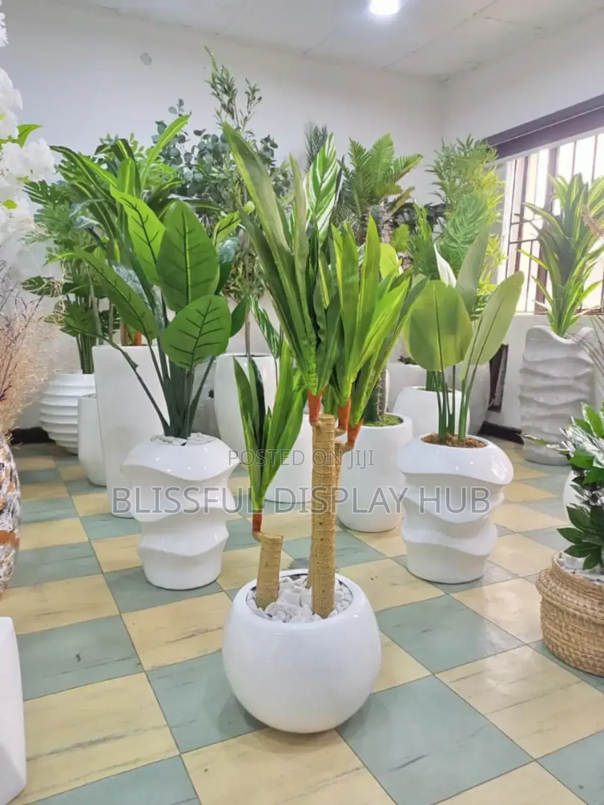 Potted Artificial Plants/Flowers