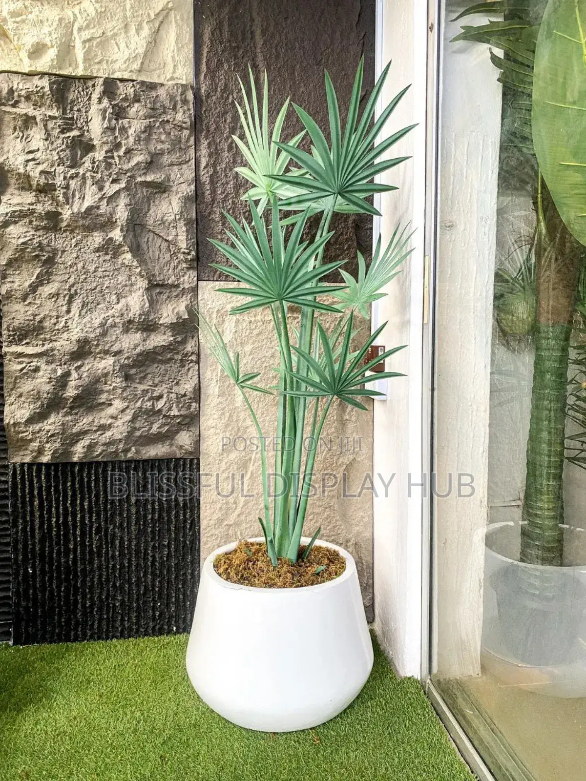 Potted Artificial Plants/Flowers
