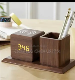 Wooden Pen Stand
