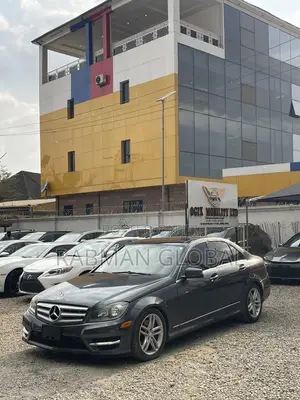 Mercedes-Benz C300 Sport 4Matic Sedan AWD (3.5L 6cyl 7A) 2013 Gray