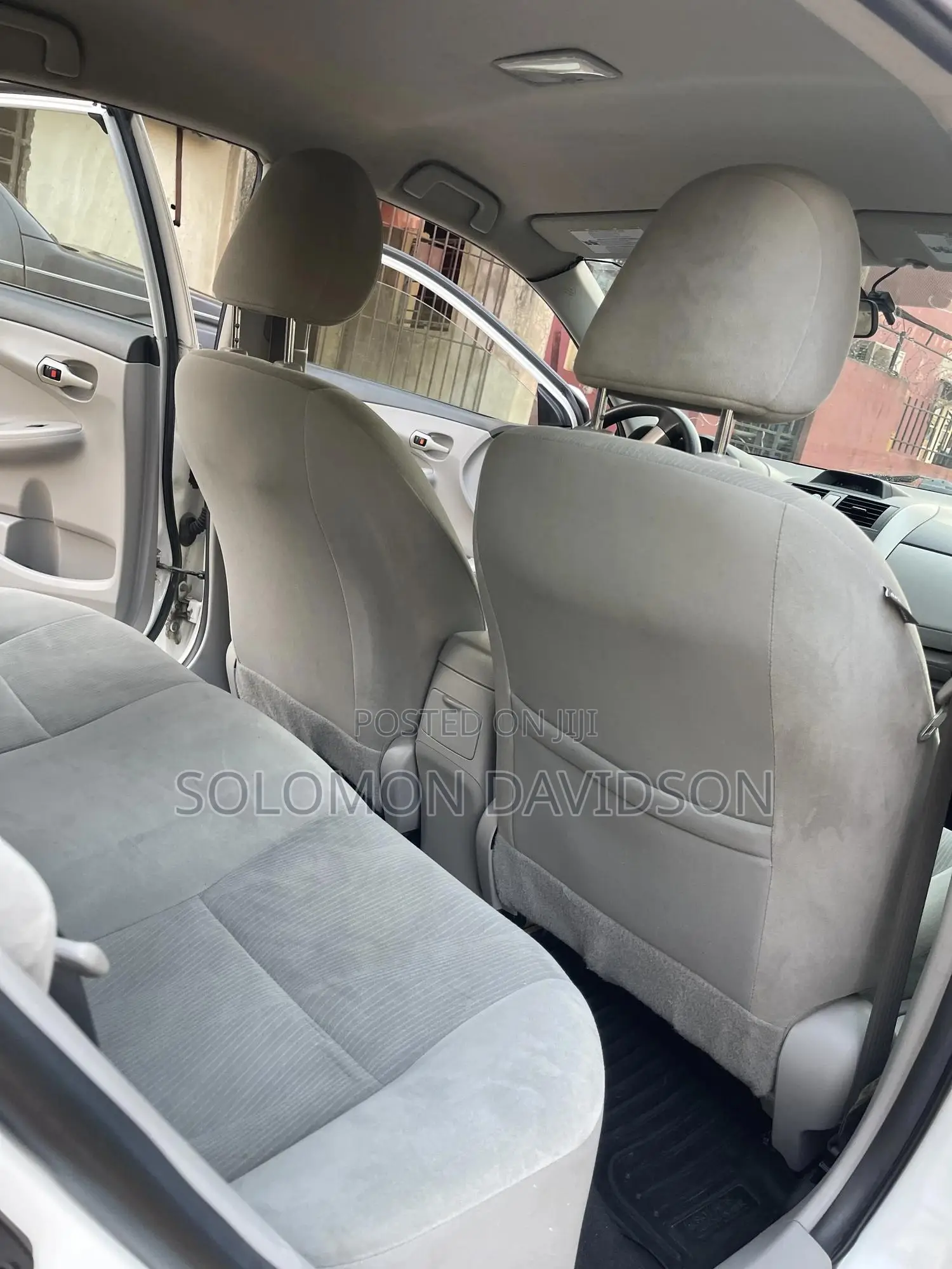 Toyota Corolla 2012 White