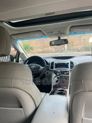 Toyota Venza 2010 Gray