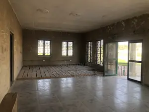 Warehouse for Lease