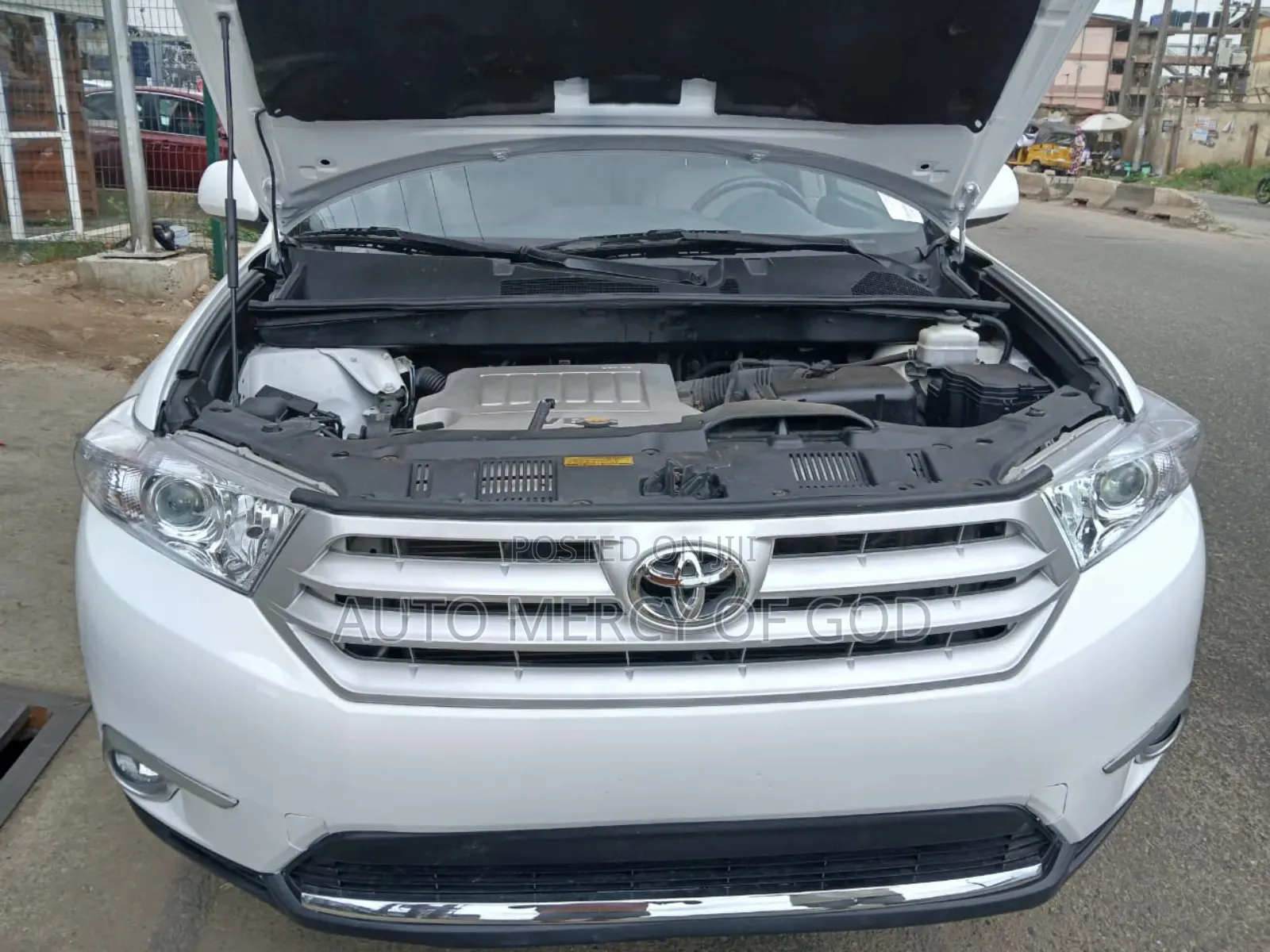 Toyota Highlander Limited 2012 White