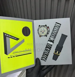 "T5 Ultimate Watch Package: 2 Straps, Box Bag"