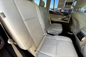 Lexus GX 460 Luxury 2017 Silver
