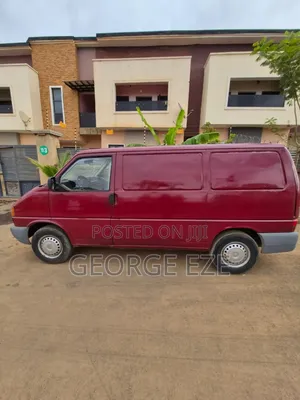 Volkswagen Transporter 2004 Red