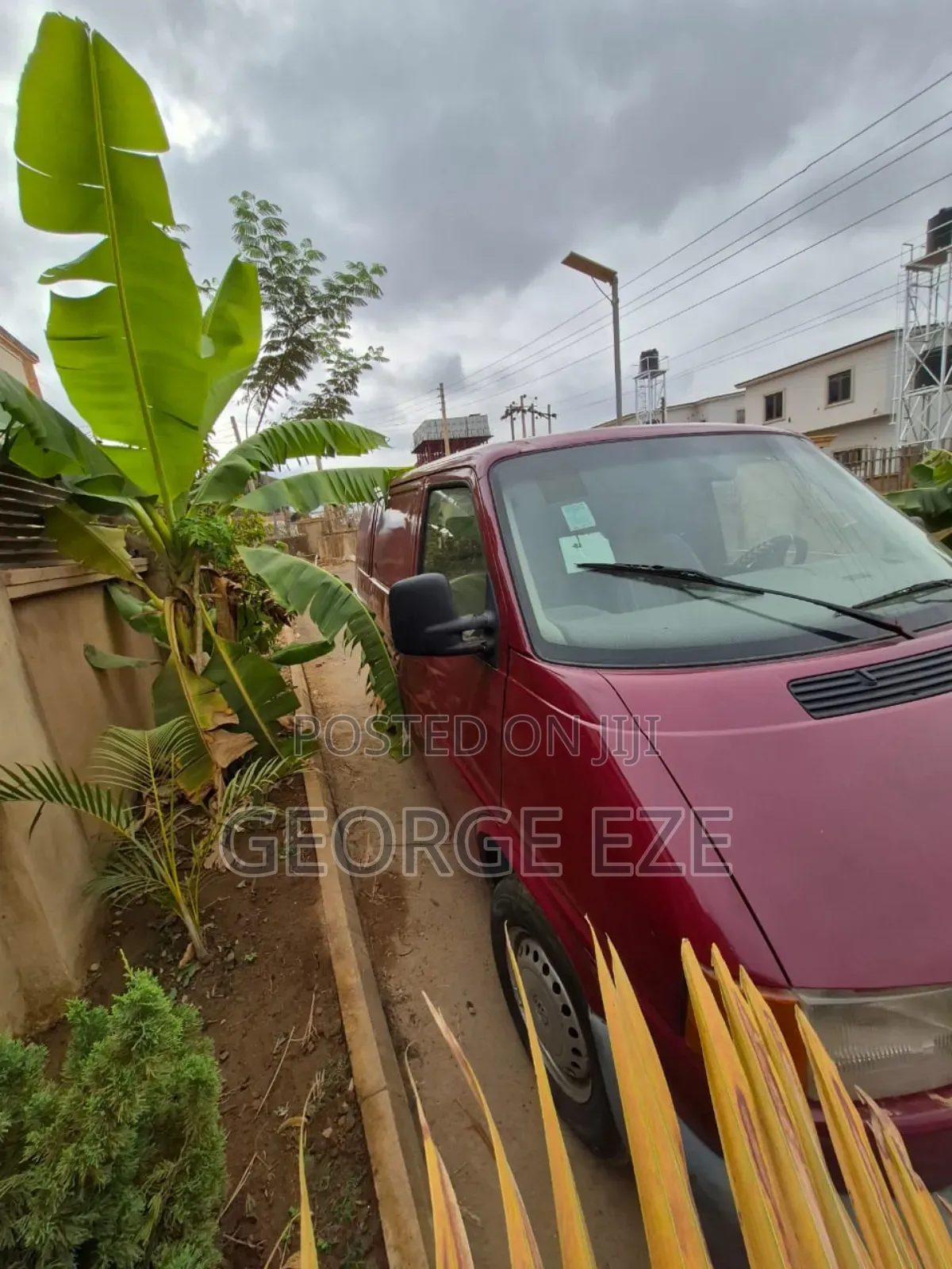 Volkswagen Transporter 2004 Red