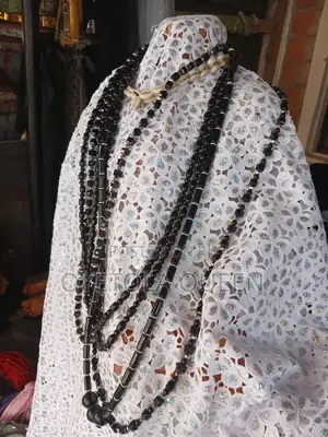 Quality Cord Lace Fabrics (5yarfs)