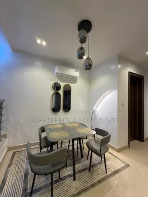 Luxury 3-Bedroom Shortlet –