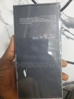 New Samsung Galaxy Z Flip4 512 GB