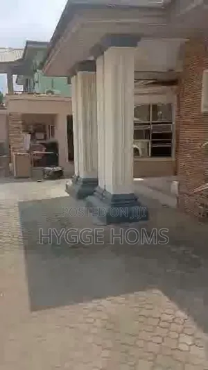 2bdrm Bungalow in Maplewood Estate, Oko-Oba for sale