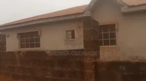 4bdrm House in A 4Bedroom Apartment, Ewekoro for sale