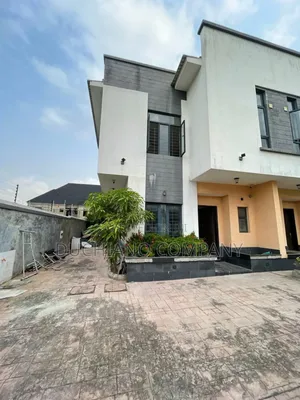 4bdrm Duplex in Ado / Ajah for sale